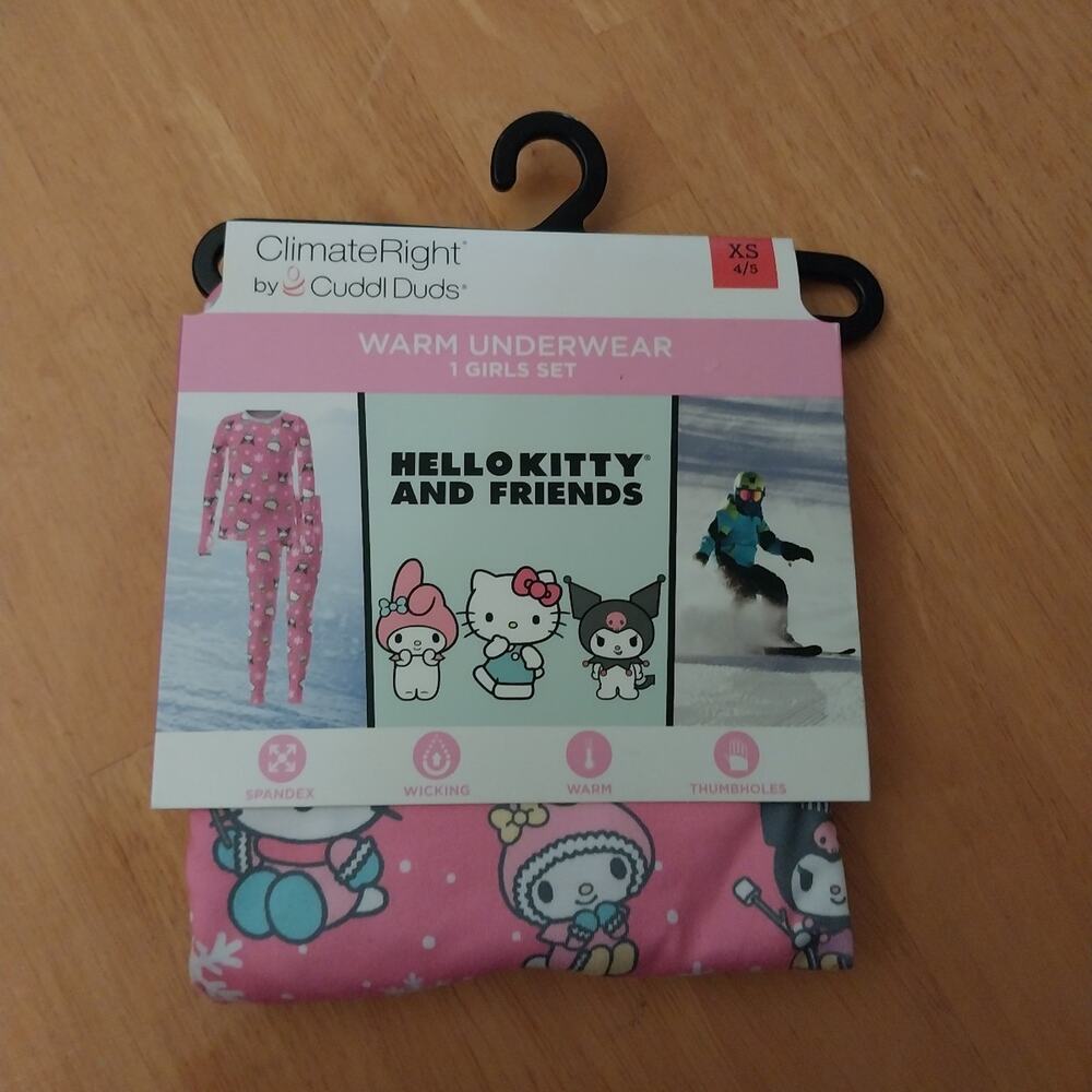 Cuddl Duds Hello Kitty Thermal Set